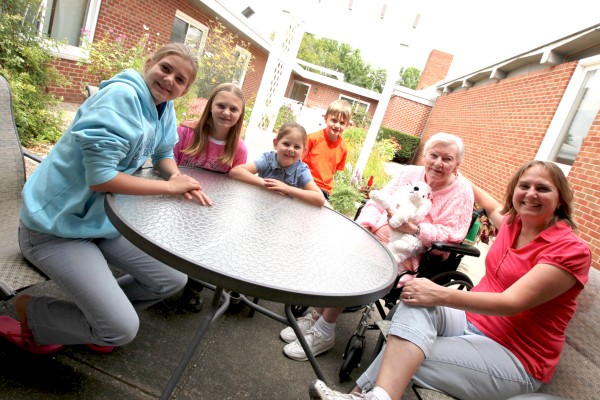 The Laurels of Mt. Pleasant: Courtyard